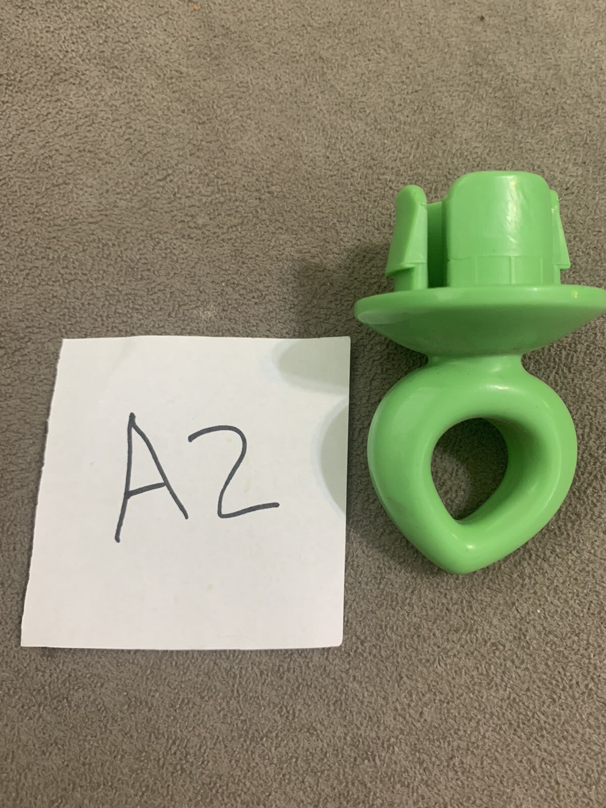 Einstein  Exersaucer Toy Replacement Part Loop Plug  Extra Part Toy A2