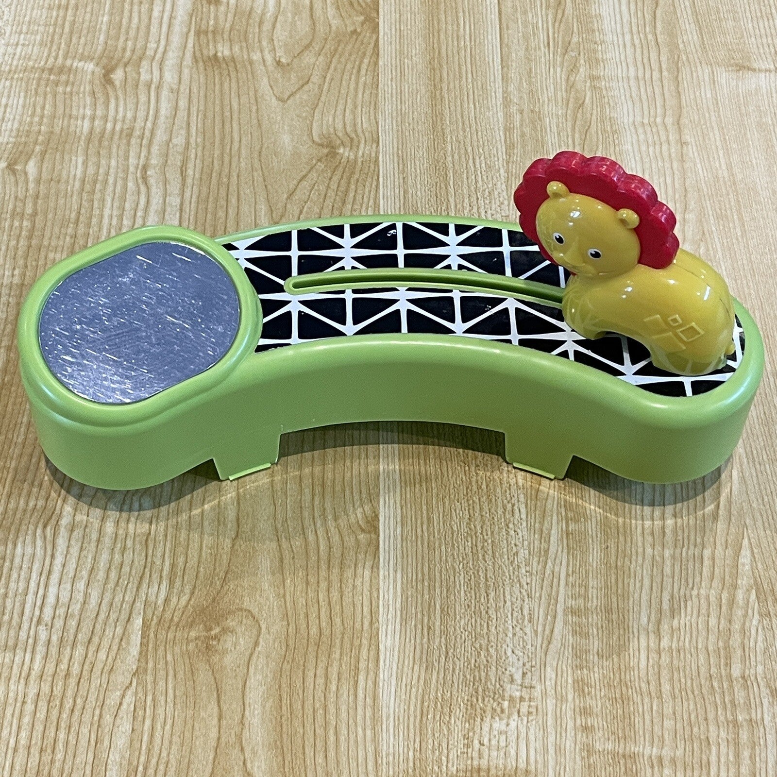 2017 Fisher Price Animal Wonders Jumperoo Replacement Lion Slider w/ Mirror Part