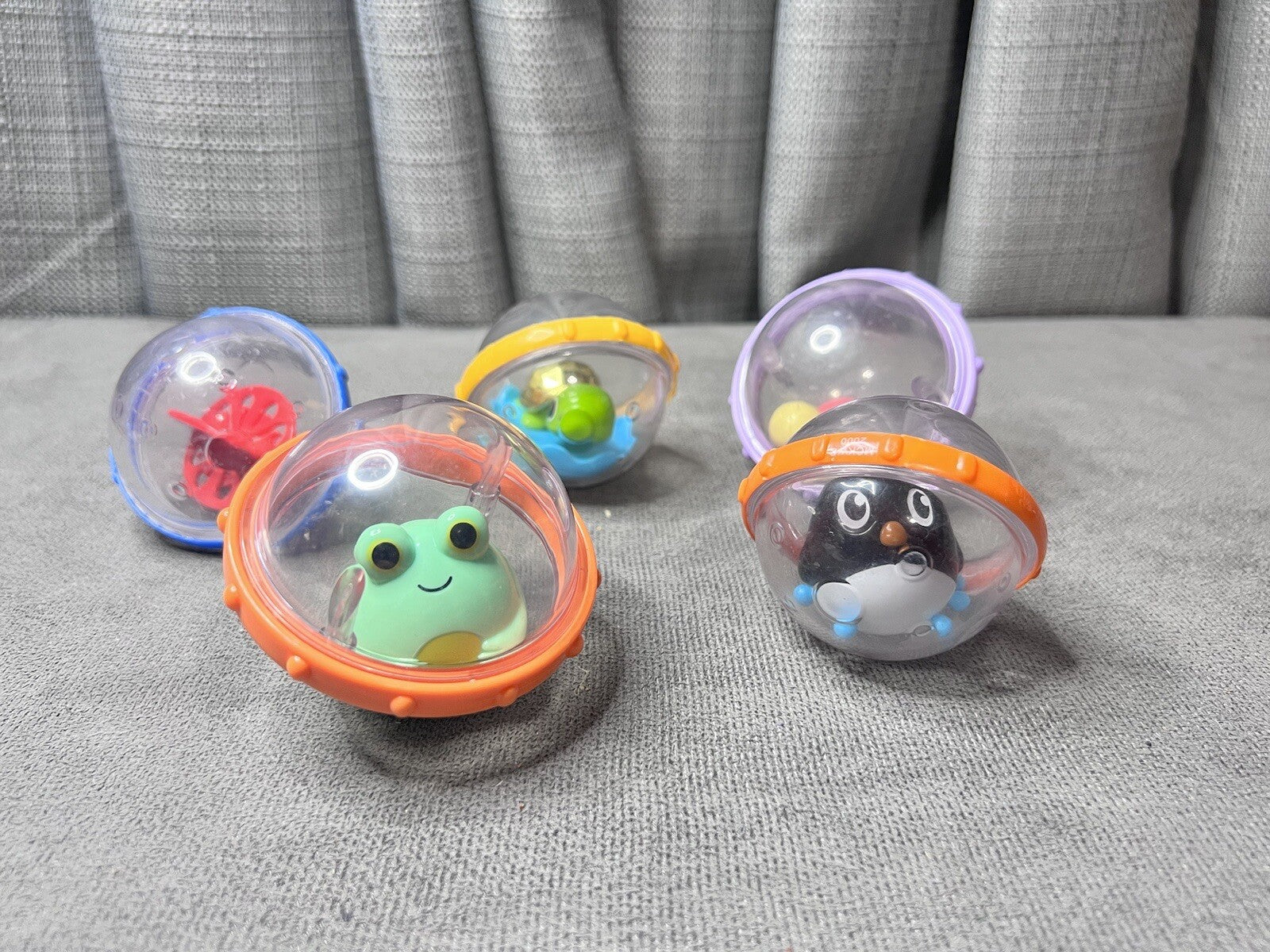 Munchkin Float Play Bubbles Bath Toy Turtle Penguin Lot of 5