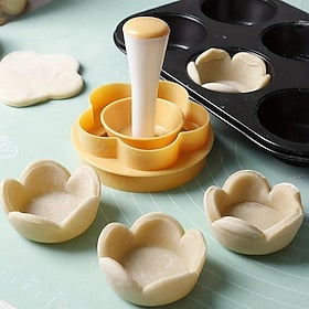 Ensemble de 2 emporte-pièces à pâtisserie en forme de fleur et de pilon à tarte - parfait pour la cuisson de tartes, de biscuits et d'emporte-pièces - gadgets