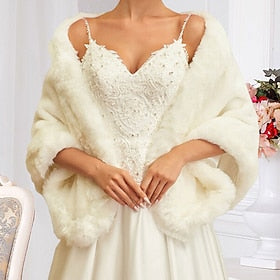 Shawl White Faux Fur Wraps Shawls Women's Wrap Elegant Bridal Sleeveless Faux Fur Wedding Wraps With Pure Color For Fall Wedding  Winter Wedding